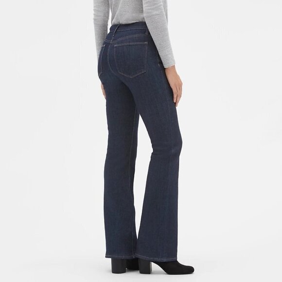 EUC Gap blue dark wash denim boot cut stretch jeans - Picture 3 of 7